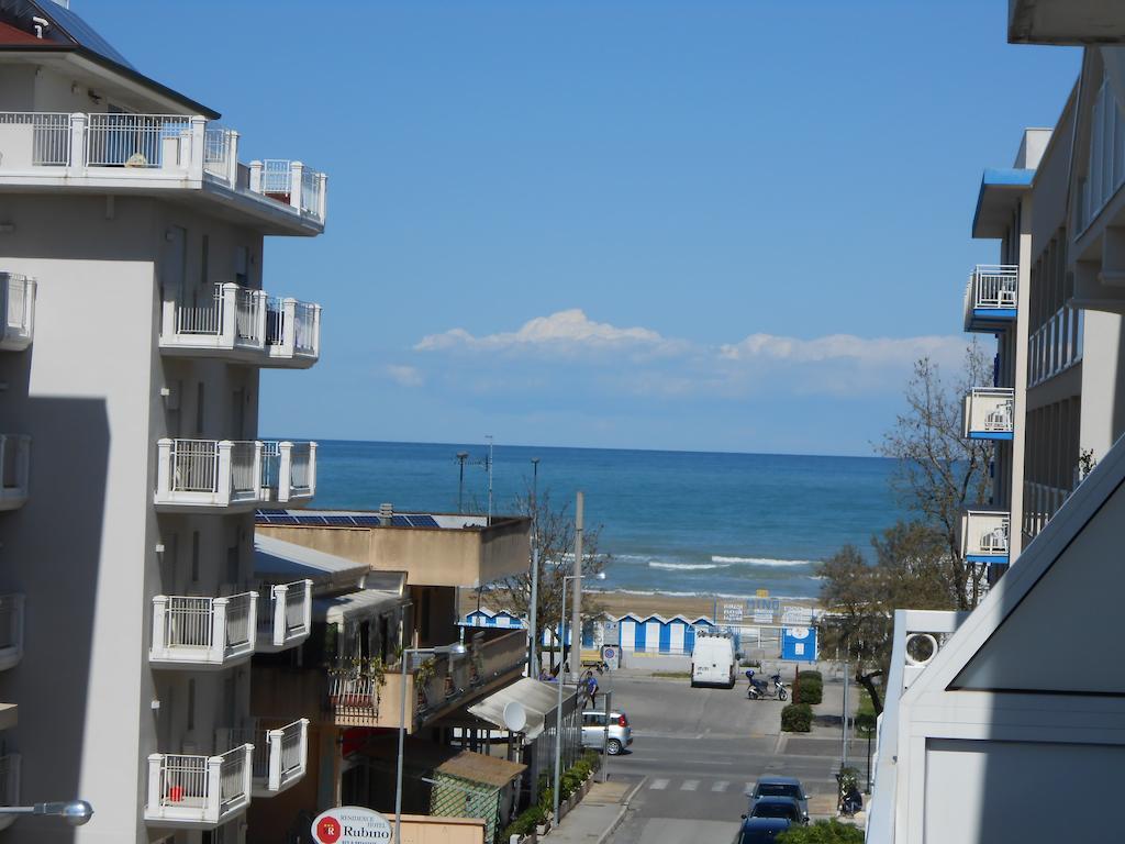 Hotel San Gottardo Riccione Dış mekan fotoğraf